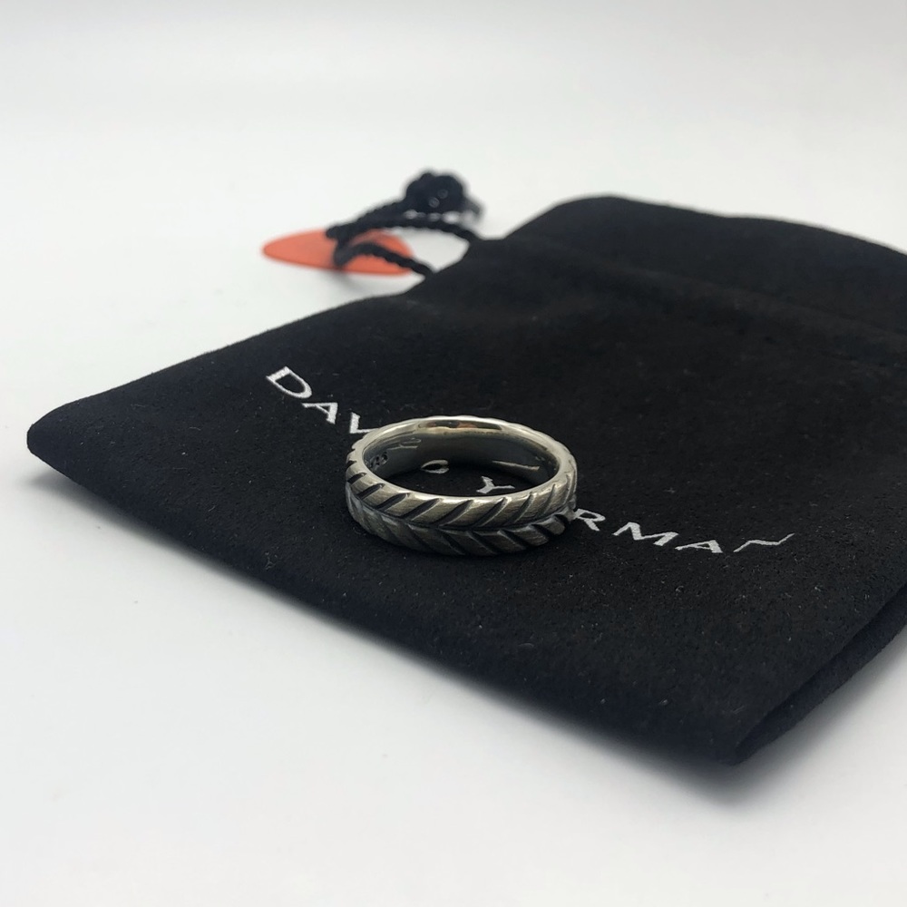 David Yurman Chevron Band Ring size 10
